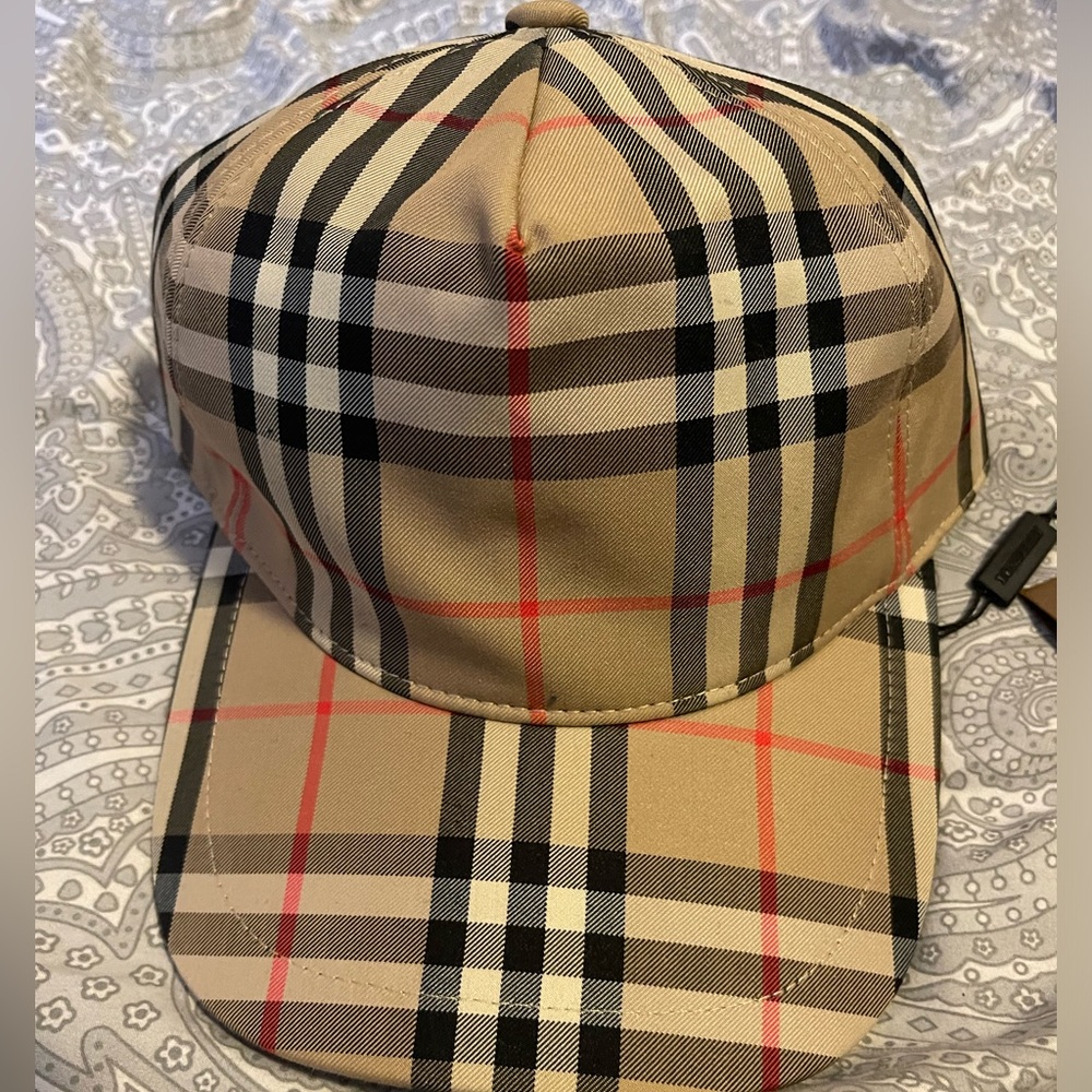Burberry Nova Check Cap